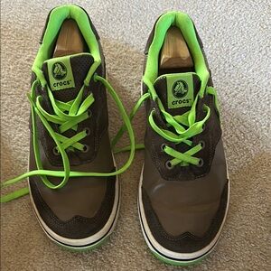 Crocs Men's Brown and Green Golf Shoes